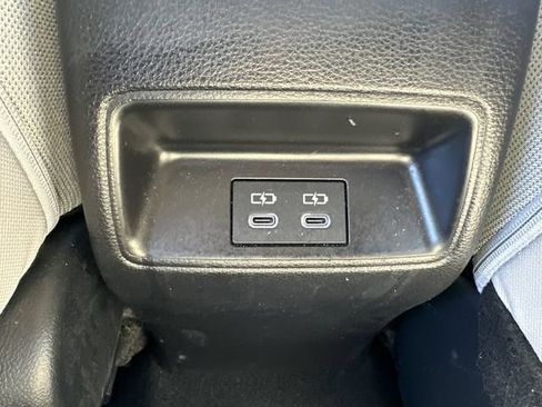 Certified 2025 Toyota Corolla LE FWD image 21