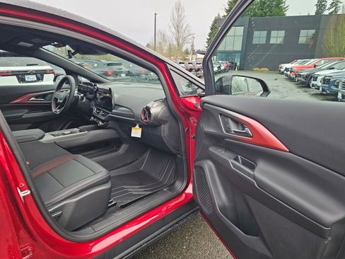 New 2026 Chevrolet Equinox EV RS image 31