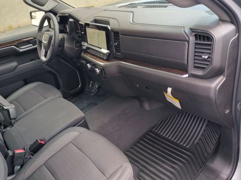 New 2026 GMC Sierra 1500 Elevation AWD/4WD image 32