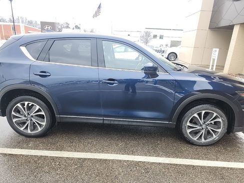 Used 2023 MAZDA CX-5 AWD 2.5 S w/ Premium Package image 4