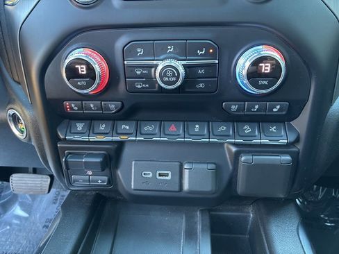 Used 2021 GMC Sierra 2500 Denali w/ Denali Ultimate Package image 18