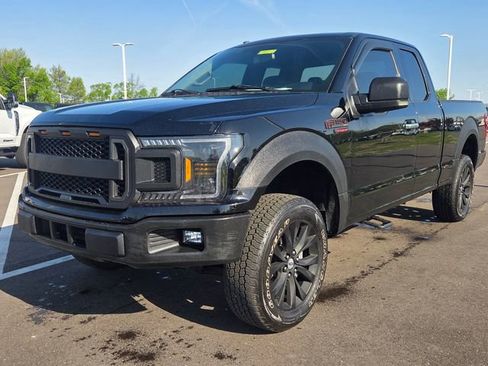 Used 2018 Ford F150 XLT w/ Equipment Group 302A Luxury AWD/4WD image 2