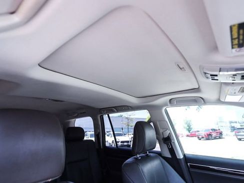 Used 2014 Lexus GX 460 w/ Premium Package AWD/4WD image 48