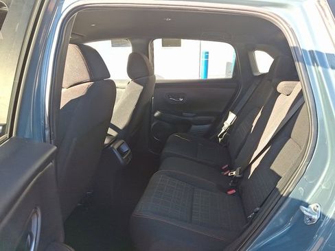 Used 2025 Honda HR-V Sport image 10