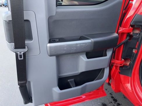 Used 2022 Ford F150 XLT w/ Trailer Tow Package image 12