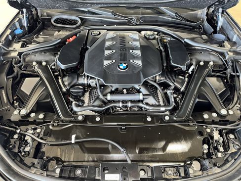 Used 2024 BMW 760i xDrive 760i xDrive w/ Executive Package image 35