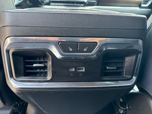 Used 2024 Chevrolet Silverado 1500 High Country w/ High Country Premium Package AWD/4WD image 18