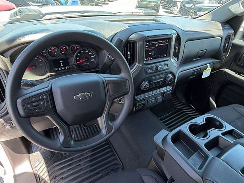 New 2026 Chevrolet Silverado 2500 Custom w/ Custom Value Package AWD/4WD image 18