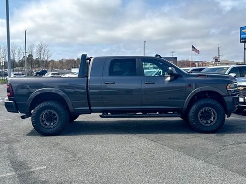 Used 2021 RAM 3500 Laramie AWD/4WD image 8