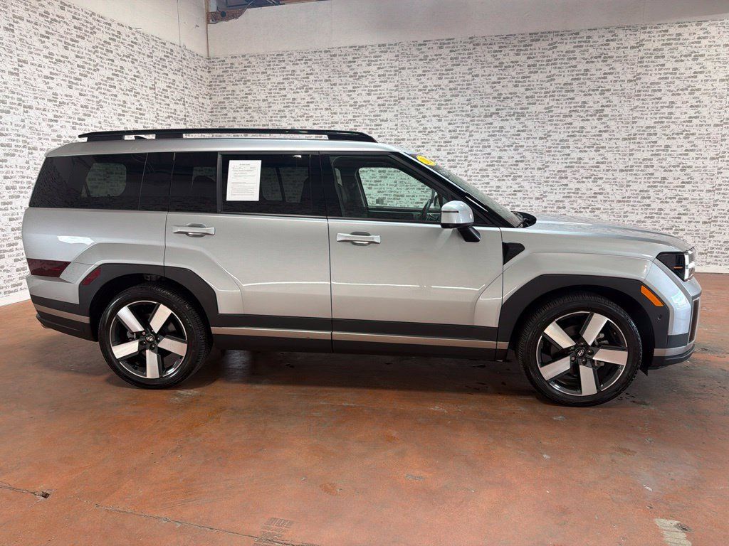 Certified 2024 Hyundai Santa Fe Limited AWD/4WD image 8