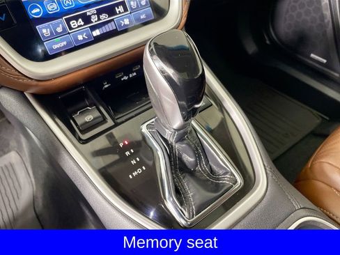 Used 2020 Subaru Outback Touring XT image 21