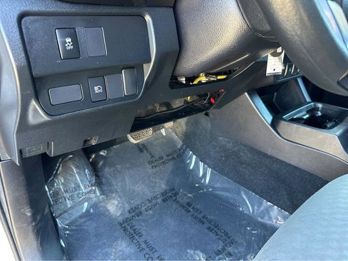 Used 2021 Toyota Tacoma SR image 30