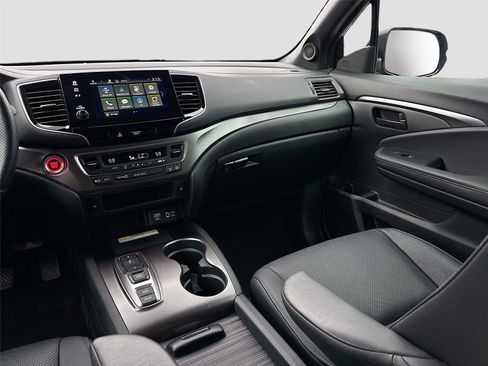 Certified 2023 Honda Passport EX-L image 28