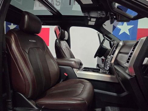 Used 2017 Ford F350 Platinum w/ Platinum Ultimate Package image 72