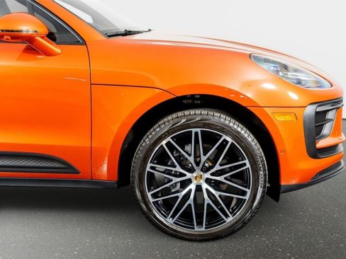 Used 2024 Porsche Macan AWD/4WD image 6