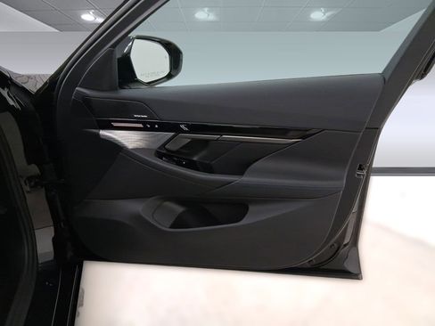 New 2026 BMW 530i xDrive 530i xDrive w/ M Sport Package image 30