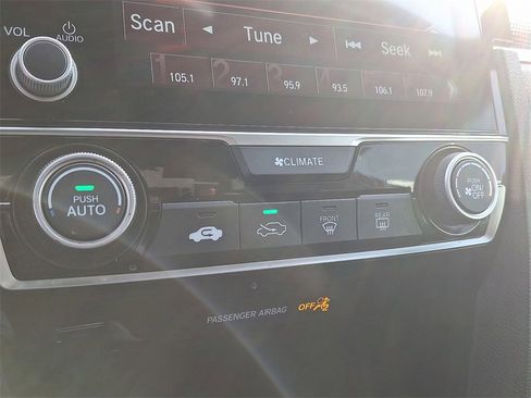 Used 2019 Honda Civic Sport image 15