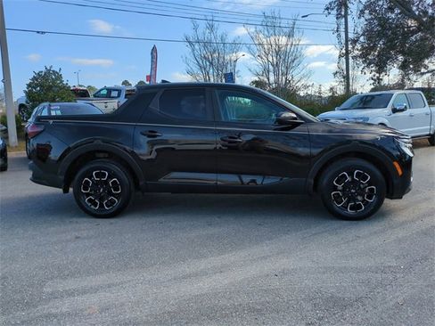 Used 2022 Hyundai Santa Cruz SEL image 4