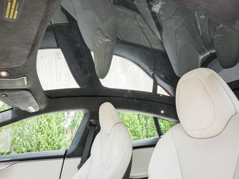 Used 2021 Tesla Model S Long Range Plus AWD/4WD image 27