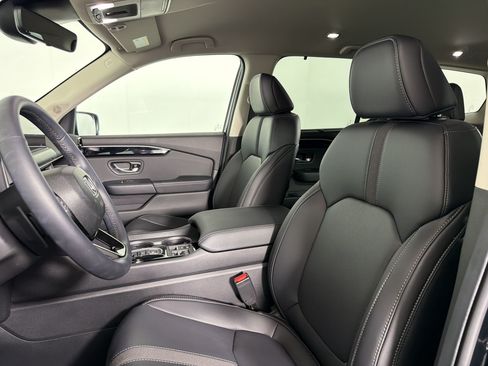 Used 2026 Honda Pilot EX-L image 4