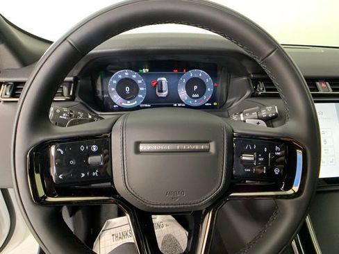 Certified 2025 Land Rover Range Rover Velar Dynamic SE image 14