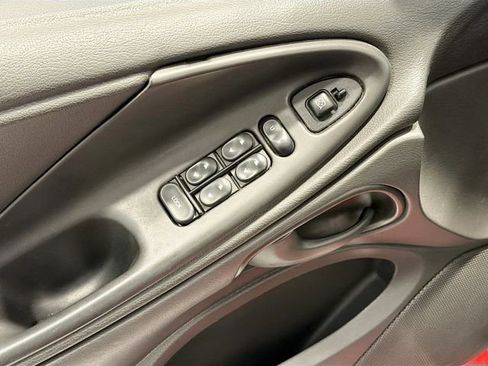 Used 2003 Ford Mustang GT RWD image 13