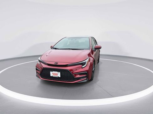 New 2026 Toyota Corolla SE FWD image 3