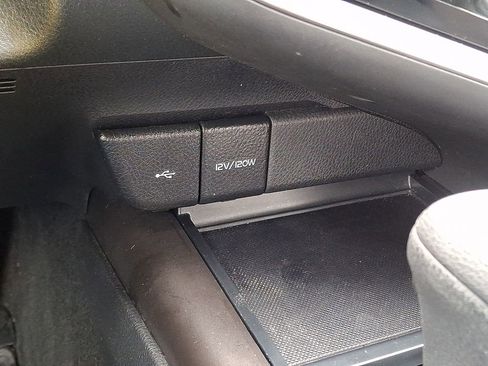 Used 2021 Toyota Camry LE FWD image 23