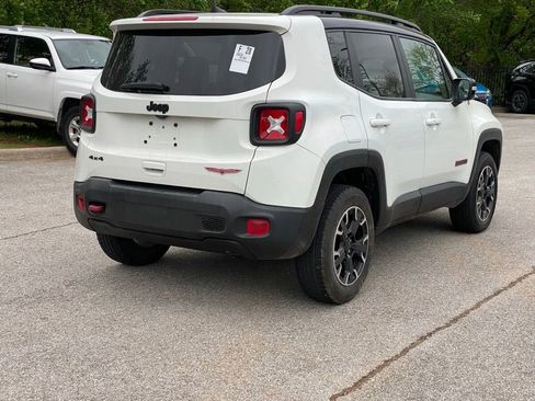 Used 2023 Jeep Renegade Trailhawk image 6