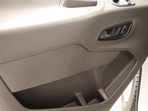 Used 2024 Ford Transit 350 XLT image 15