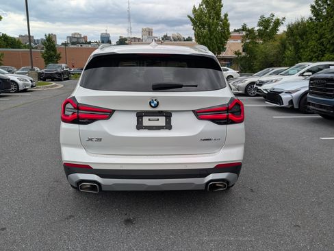 Used 2022 BMW X3 xDrive30i w/ Convenience Package AWD/4WD image 4