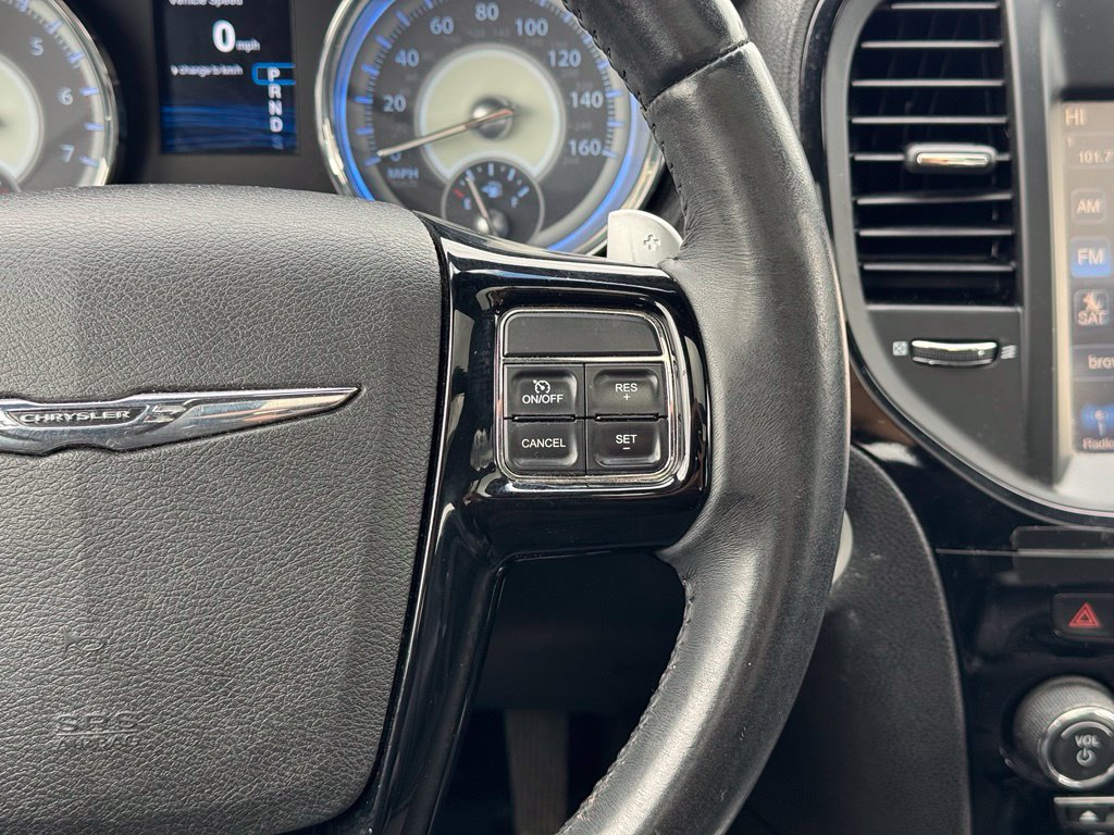 Used 2014 Chrysler 300 S RWD image 24