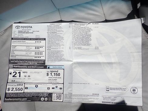 Used 2013 Toyota Sienna XLE image 22