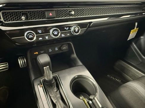 Used 2026 Honda Civic Sport image 22