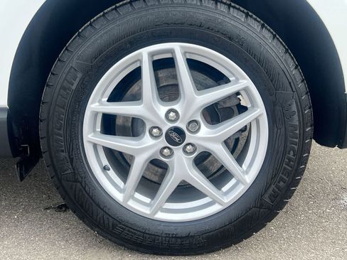 Used 2023 Ford Edge SEL w/ Convenience Package image 13