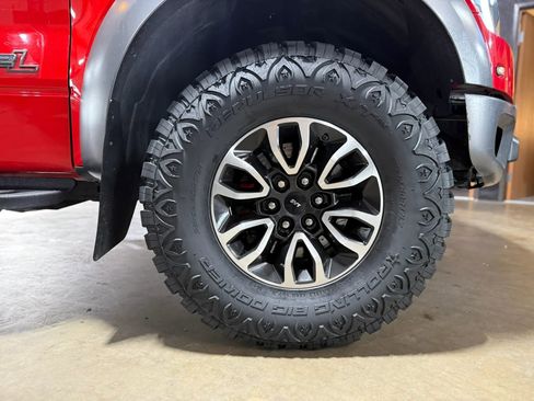 Used 2012 Ford F150 Raptor w/ Raptor Luxury Pkg image 3