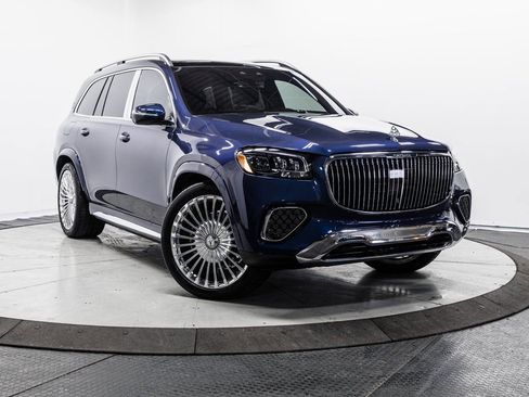 Used 2024 Mercedes-Benz Maybach GLS 600 4MATIC image 1