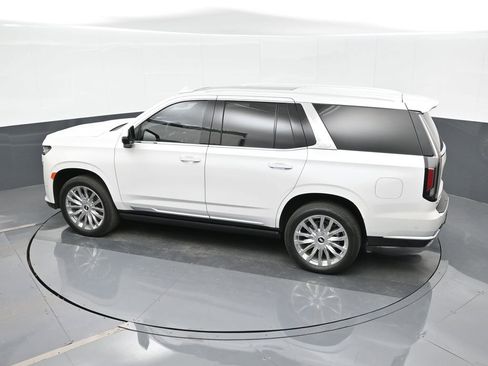 Used 2023 Cadillac Escalade Premium Luxury w/ Performance Package image 27