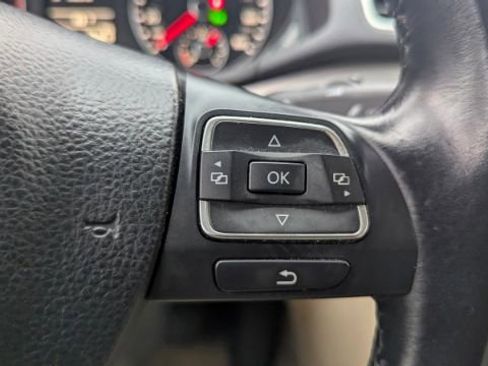 Used 2015 Volkswagen Passat 1.8T SE image 26