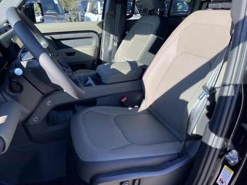 New 2026 Land Rover Defender 110 S AWD/4WD image 10