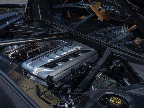 Used 2023 Chevrolet Corvette Stingray Premium Cpe w/ Z51 Performance Package image 24