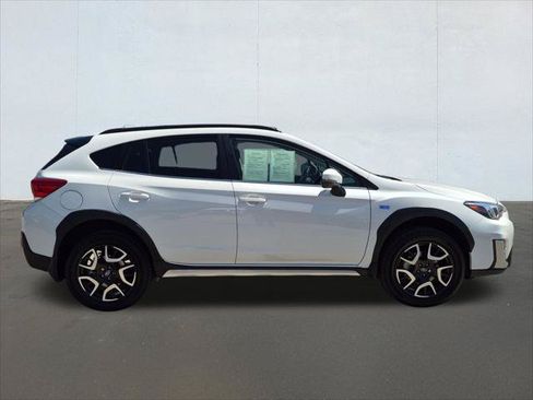 Used 2020 Subaru Crosstrek Hybrid w/ Moonroof Package w/Navigation AWD/4WD image 4