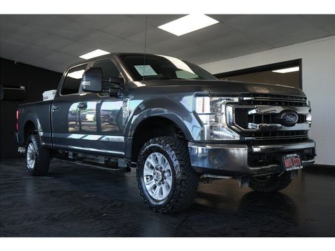 Used 2020 Ford F250 XL w/ STX Appearance Package AWD/4WD image 1