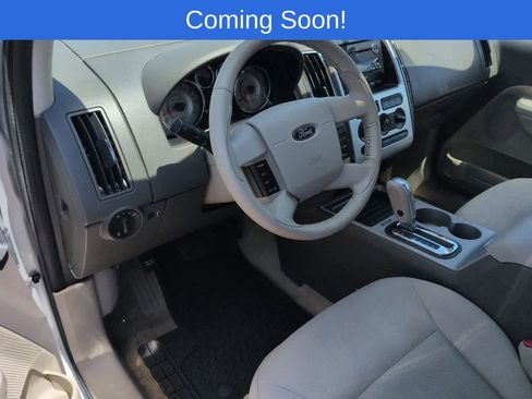 Used 2010 Ford Edge SEL FWD image 2