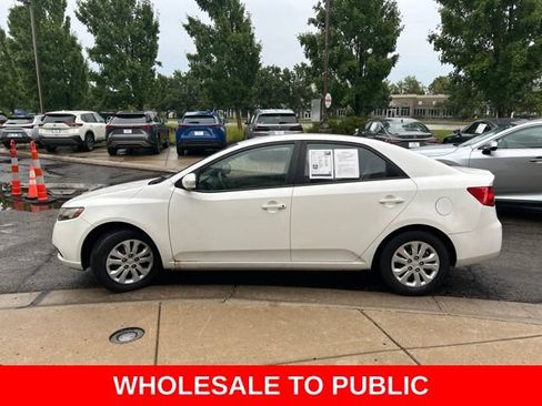Used 2010 Kia Forte EX FWD image 5