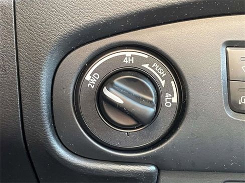 Used 2023 Nissan Frontier PRO-4X w/ Pro Convenience Package image 30