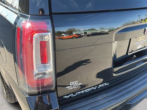 Used 2015 GMC Yukon XL SLT image 37