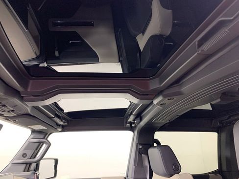 New 2026 GMC Hummer EV SUV image 15