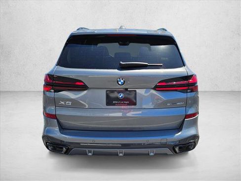 New 2026 BMW X5 sDrive40i RWD image 8