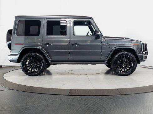 Used 2024 Mercedes-Benz G 550 image 31